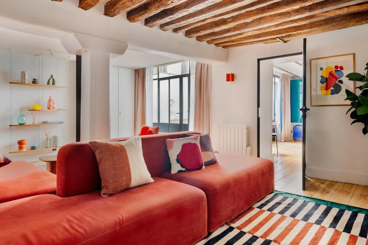 Edgar Suites Marais - Nazareth Paris Apartment